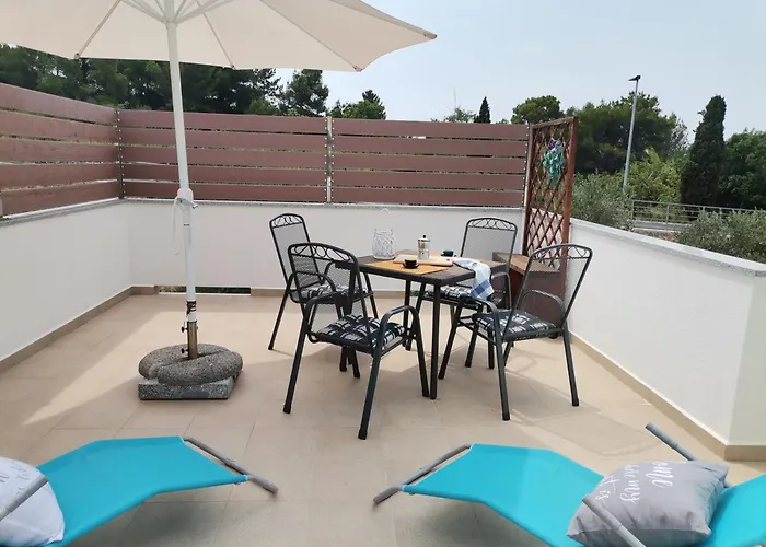 Apartments Relax Punat